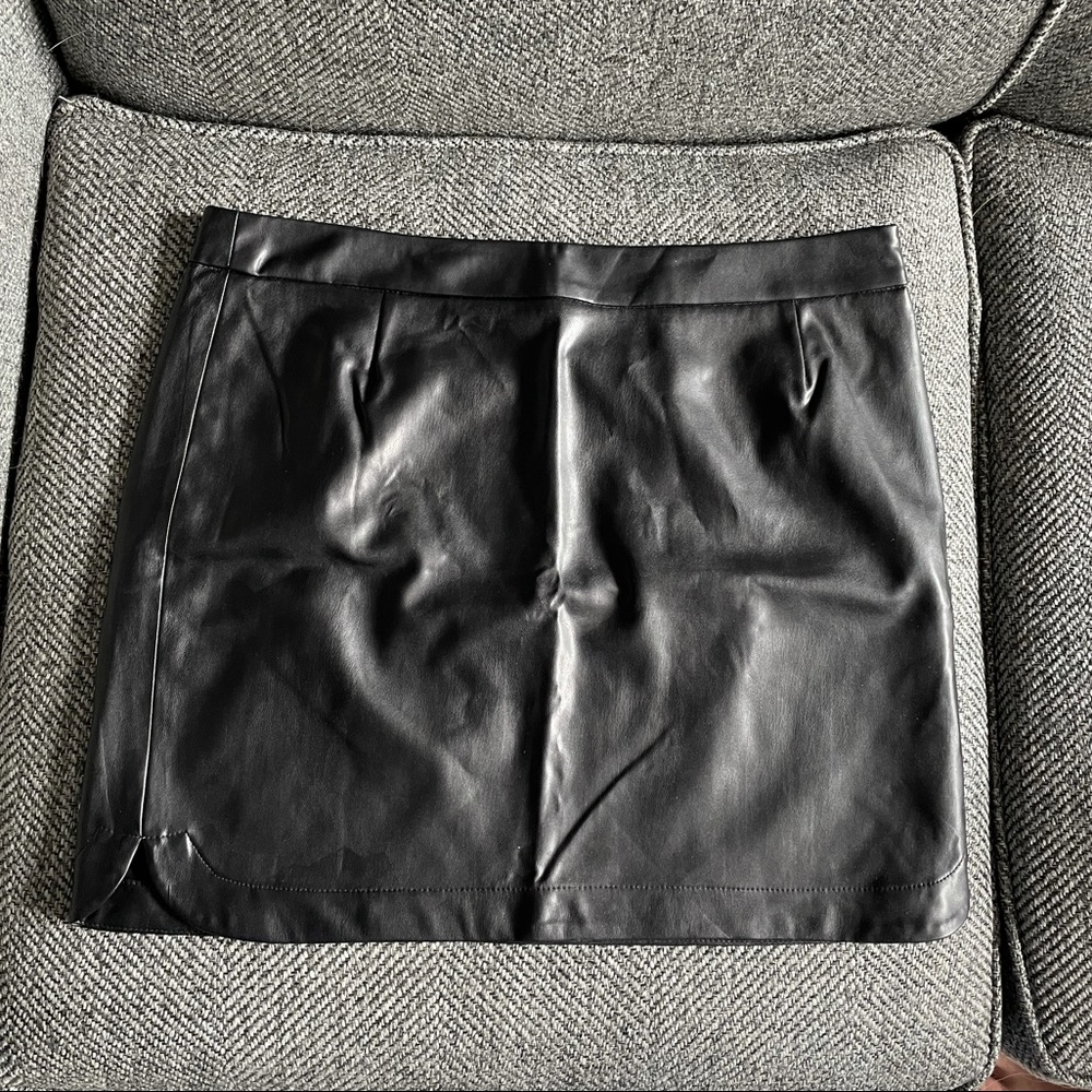 faux leather black miniskirt